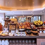 Radisson Blu Hotel, Centre