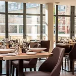 Hotel Radisson Blu Hotel, Centre 4*