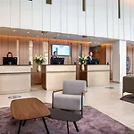 Radisson Blu Hotel, Centre 4*