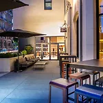 Radisson Blu Hotel, Centre Hotel