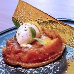 Radisson Blu Hotel, Centre 4*