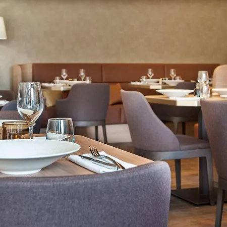 Radisson Blu Hotel, Centre 4* Ρουέν