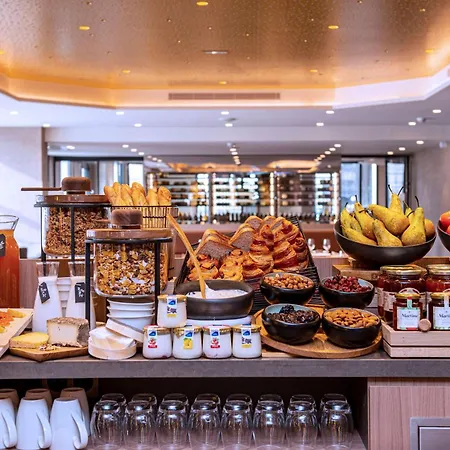 Radisson Blu Hotel, Centre