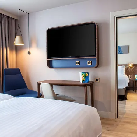 Radisson Blu Hotel, Centre רואן