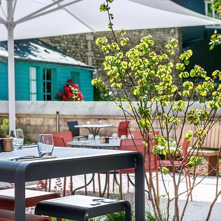 Radisson Blu Hotel, Centre