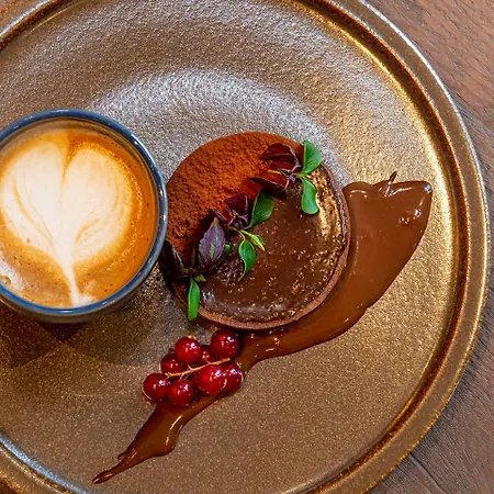 Hotel Radisson Blu Hotel, Centre 4*