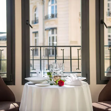 Radisson Blu Hotel, Centre