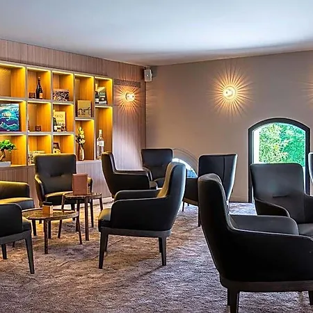Radisson Blu Hotel, Centre Hotel 4*