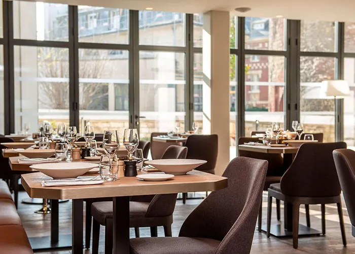 Ξενοδοχείο Radisson Blu Hotel, Centre 4*