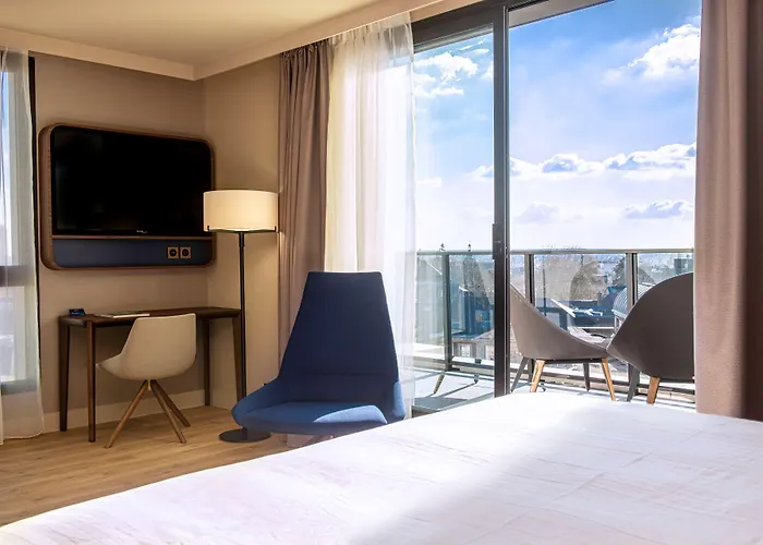Radisson Blu Hotel, Centre 4* Ρουέν